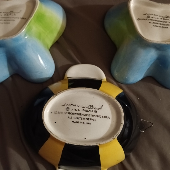 JILL SEALE Whimsy Collection ‘04 Bee 2 Butterfly Trinket Dish Decor Bowls - Picture 3 of 3